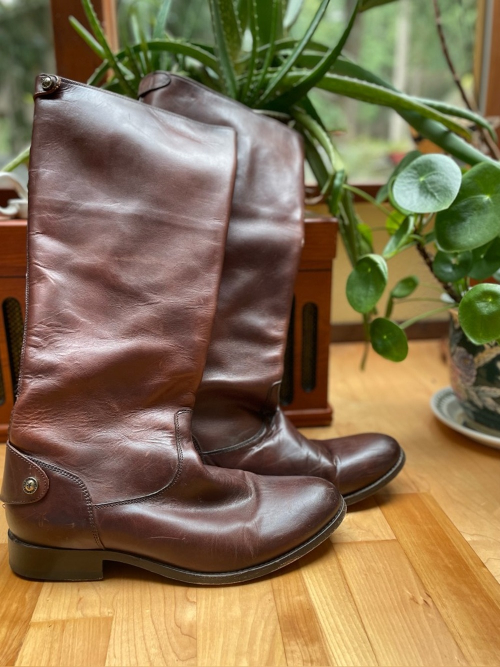 Classic Maroon/Brown Frye Boots (Melissa) Women’s Size 9